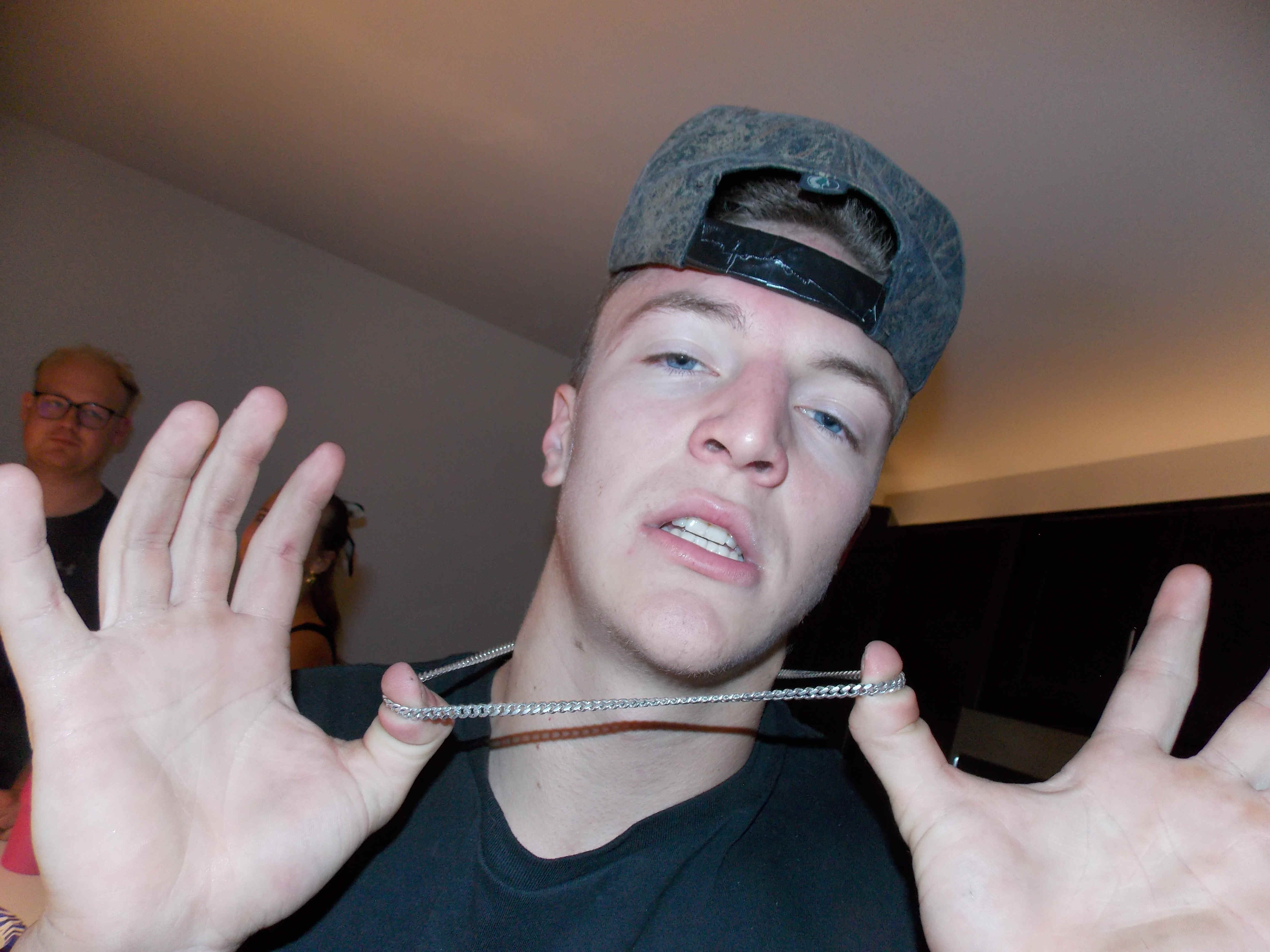 DSCN0635.JPG (6857305 bytes)